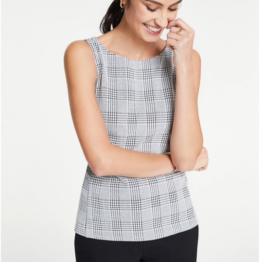 Ann Taylor Plaid Knit Shell Top (size SP)